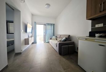 Puerto Rico, Canary Islands 35130