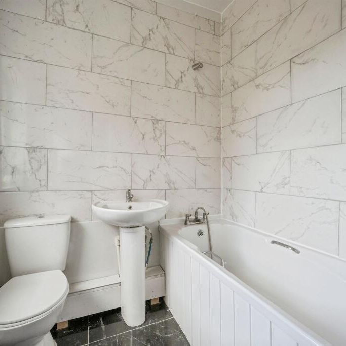 Staveley Street, Doncaster, Edlington - Photo 1