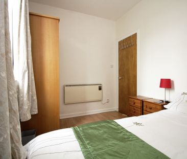 Ashley Street, Woodlands, Glasgow - Photo 1