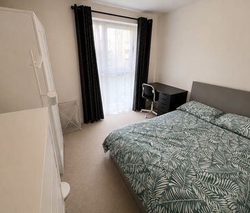 2 Bed Flat, Perryfield Wy, NW9 - Photo 4