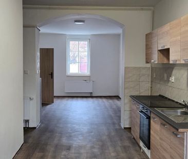 Pronájem bytu 2+kk v osobním vlastnictví 60 m², Louny - Photo 2