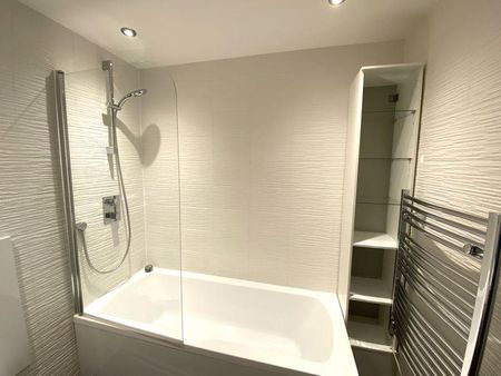 2 bedroom apartment to rent - Photo 3