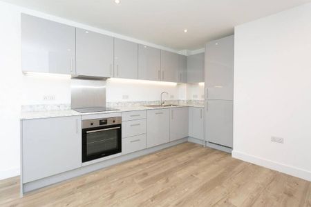 2 bedroom flat to rent - Photo 2
