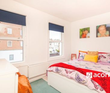 Dunstans Grove, London, SE22 - Photo 3