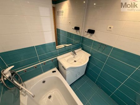 Pronájem bytu 3+1 55 m² - Фото 3