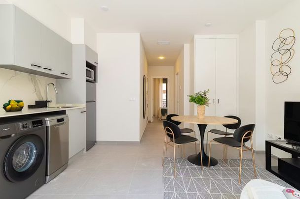 Carrer de Goya, Valencia, Valencian Community 46018 - Photo 1