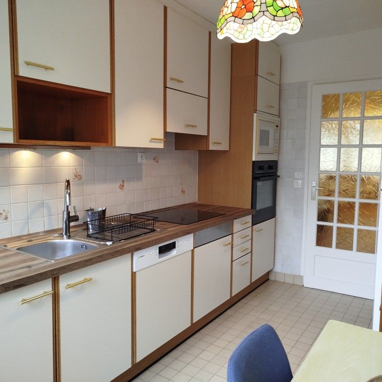 Location Appartement 3 pièces 76m² - Photo 1