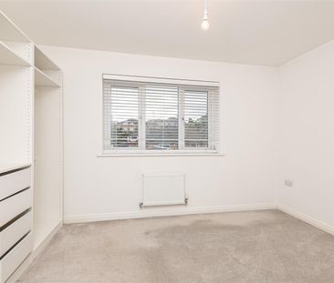 2 bed semi-detached house to rent in Moorlands Road, Cleckheaton - Photo 5