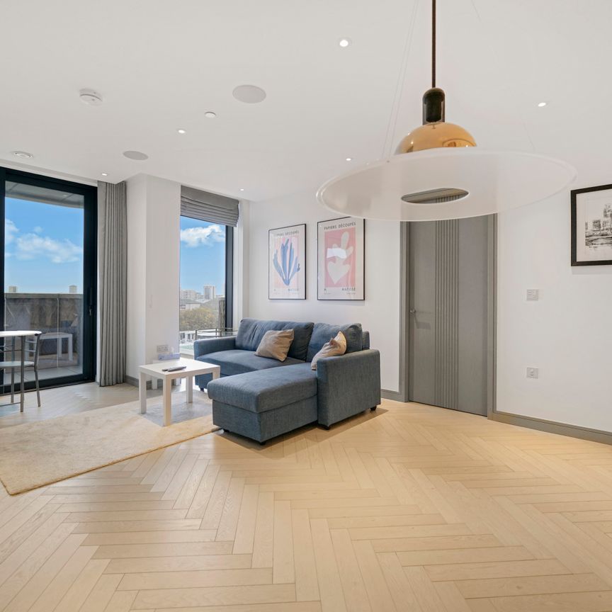 The Compton, 30 Lodge Road, NW8 - Photo 1