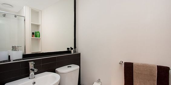 North Melbourne | Student Living on Villiers | 1 Bedroom (Air-Conditioned) - Photo 3