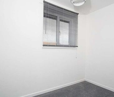 Miles End, Aylesbury, HP21 - Photo 3