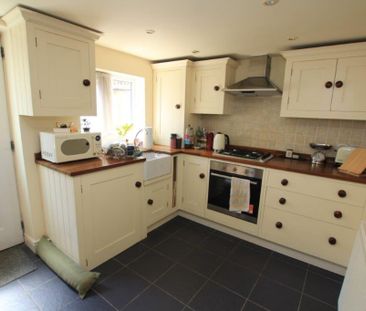 2 bedroom barn conversion to rent - Photo 6