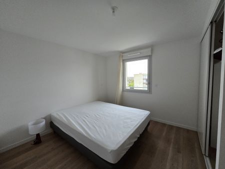 Location Appartement 4 pièces 94m² TALENCE 33400 - Photo 5