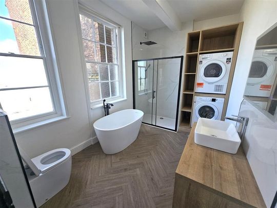 South Brink - Photo 1