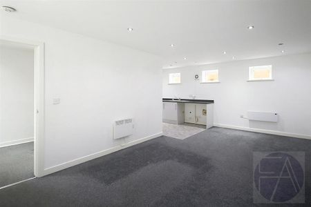 2 bedroom house to rent - Photo 3