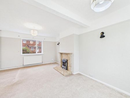 3 bedroom semi-detached house to rent - Photo 5