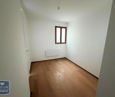 Location Appartement 2 pièces 62m² MARSEILLE 2ème - Photo 4