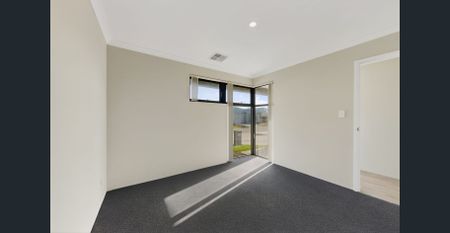 OCEAN BREEZES - Photo 4