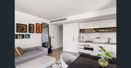 Contemporary home & lifestyle in ‘The Regent’ - Photo 3