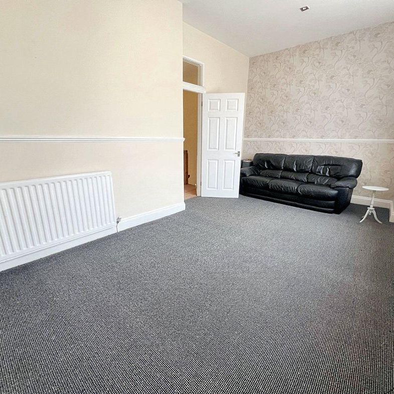 2 bed lower flat to rent in NE28 - Photo 1