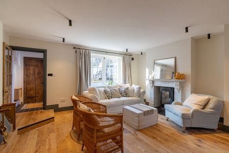 4 Bed Maisonette, Malden Road, NW5 - Photo 2