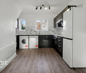 3 bedroom terraced house to rent - Photo 6