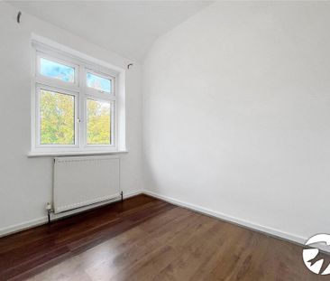 2 bedroom end of terrace house to rent - Photo 5