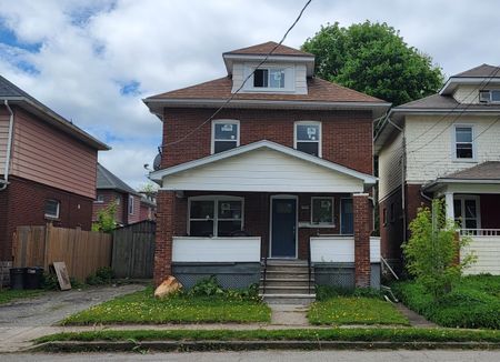 For Lease - 4869 Second Avenue Unit# ROOM, Niagara Falls, Ontario - Photo 3