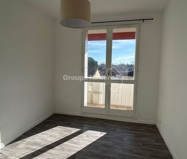 APPARTEMENT RESIDENCE DEUX CHAMBRES AVEC PARKING PRIVE PROCHE CENTR... - Photo 2