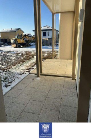 Heimelige Neubauwohnung im Erstbezug! EBK, Terrasse, Fußbodenheizung, Vinyl! - Photo 5