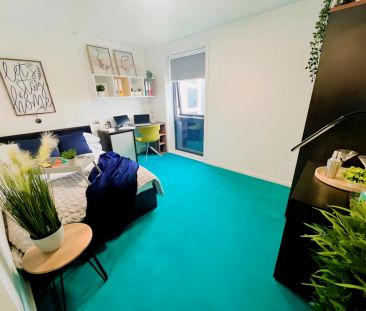 Premier Wet Room En-Suite - Photo 6