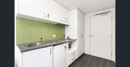 Perfectly Furnished Student Accommodation - Your Next Perfect Home! - Photo 3