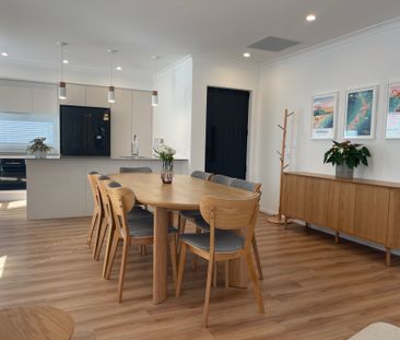 Luxury Coastal Living in Papamoa vs Executive Family Retreat - Photo 6