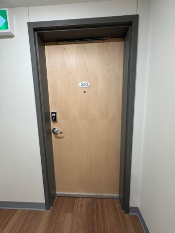 For Lease - 351 Hill Street Unit# 220, London East, Ontario - Photo 3