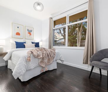 Family Entertainer on a Huge Block - Photo 5