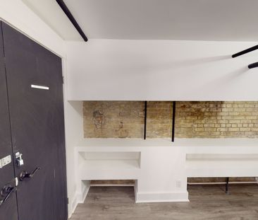 For Lease - 1152 Gerrard Street Unit# Unit 205, Toronto, Ontario - Photo 2