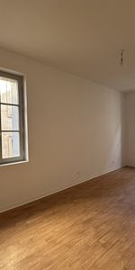 Location Appartement 2 pièces 49m² MONTPELLIER 34000 - Photo 4