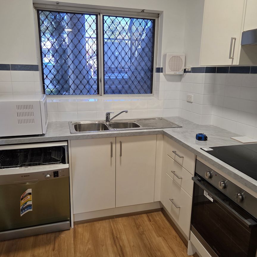 1/2 Hampton Street, Burswood WA 6100 - Photo 1