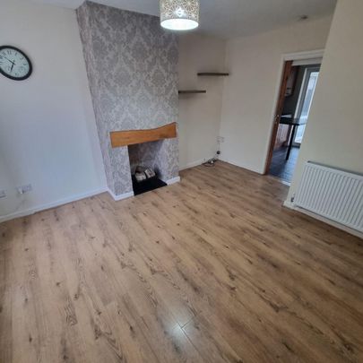 3 bedroom House To Let Total Size: 1066 SQ FT - Photo 1