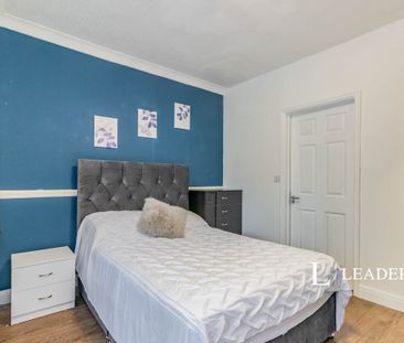 1 bedroom property to rent Burwood Road, Hersham, Walton-on-Thames,... - Photo 6