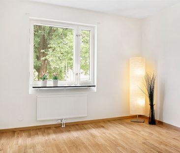 Solvarvsgatan 13 - Photo 1