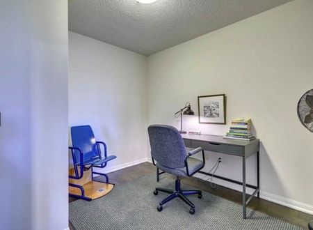 For Lease - 400 Adelaide Street Unit# 716, Toronto, Ontario - Photo 4