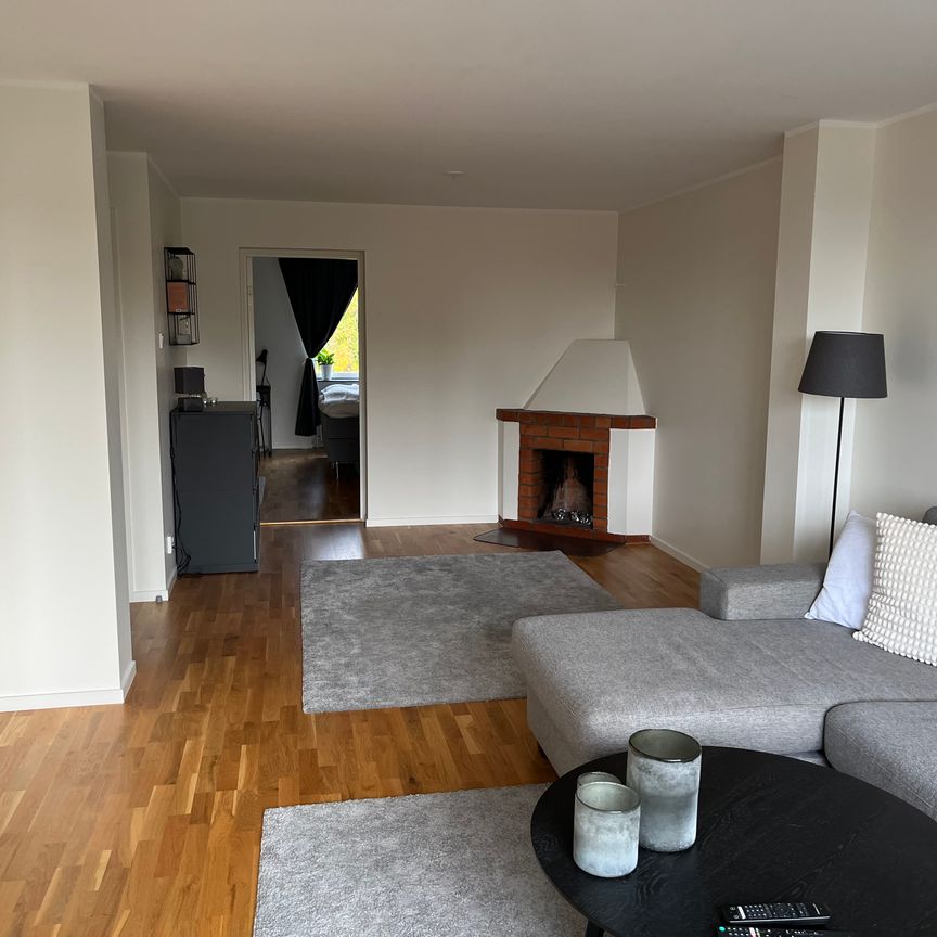 Västeråsvägen, Köping - Photo 1