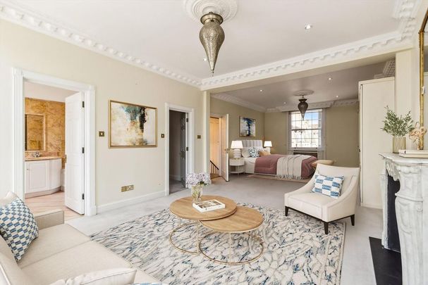 4 bedroom terraced house to rent - Photo 1