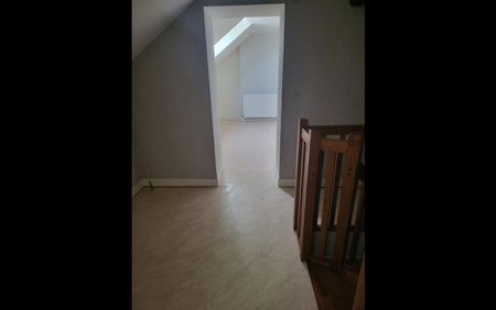 Location Appartement 3 pièces 74 m² Argenton-sur-Creuse - Photo 5