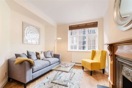 A well presented two bedroom property in one of Mayfair's most sought after locations. - Photo 3