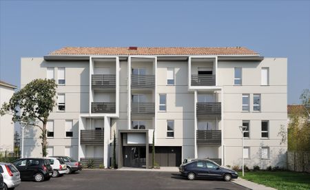 Location Appartement 3 pièces 57m² - Photo 2