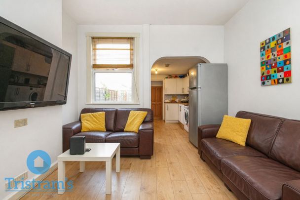 1 bed Shared House for Rent - Photo 1