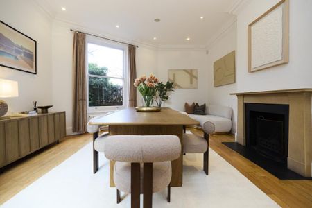 5 bedroom semi-detached house to rent - Photo 4