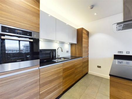 2 bedroom apartment to rent - Photo 2